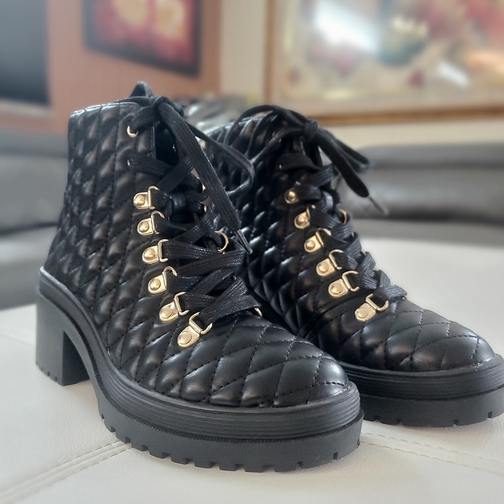 Forever 21 laced up combat boots
